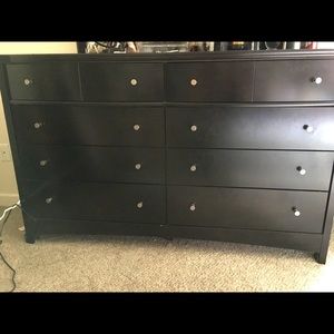 It’s bed a dresser with mirror and one nightstand and blanket set